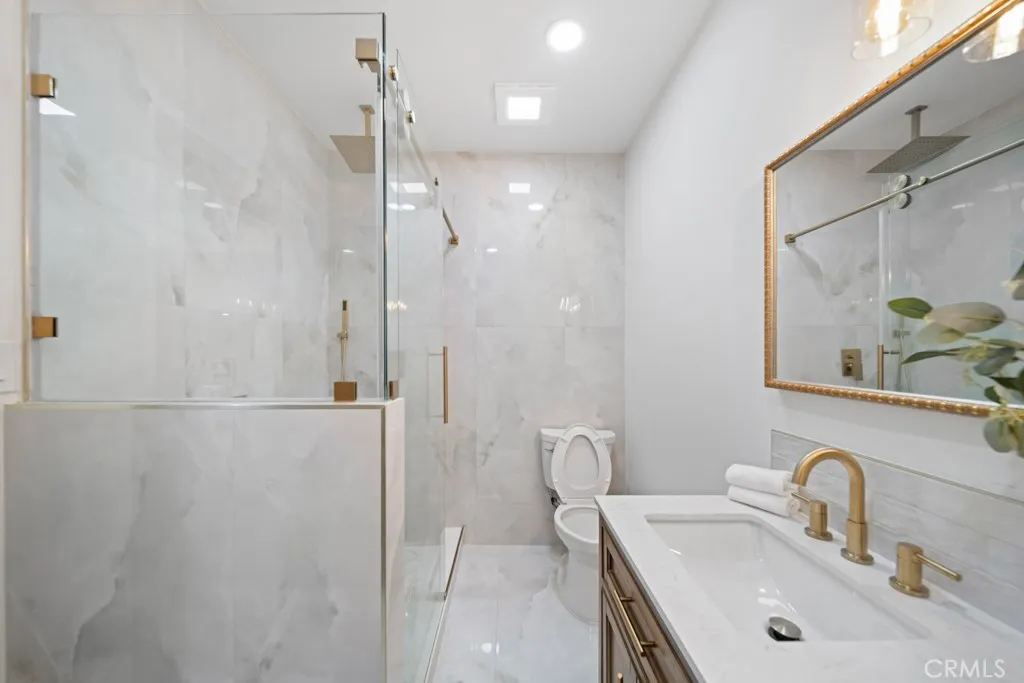 Additional image 104 of 1676 W 24th St, Los Angeles, CA 90007