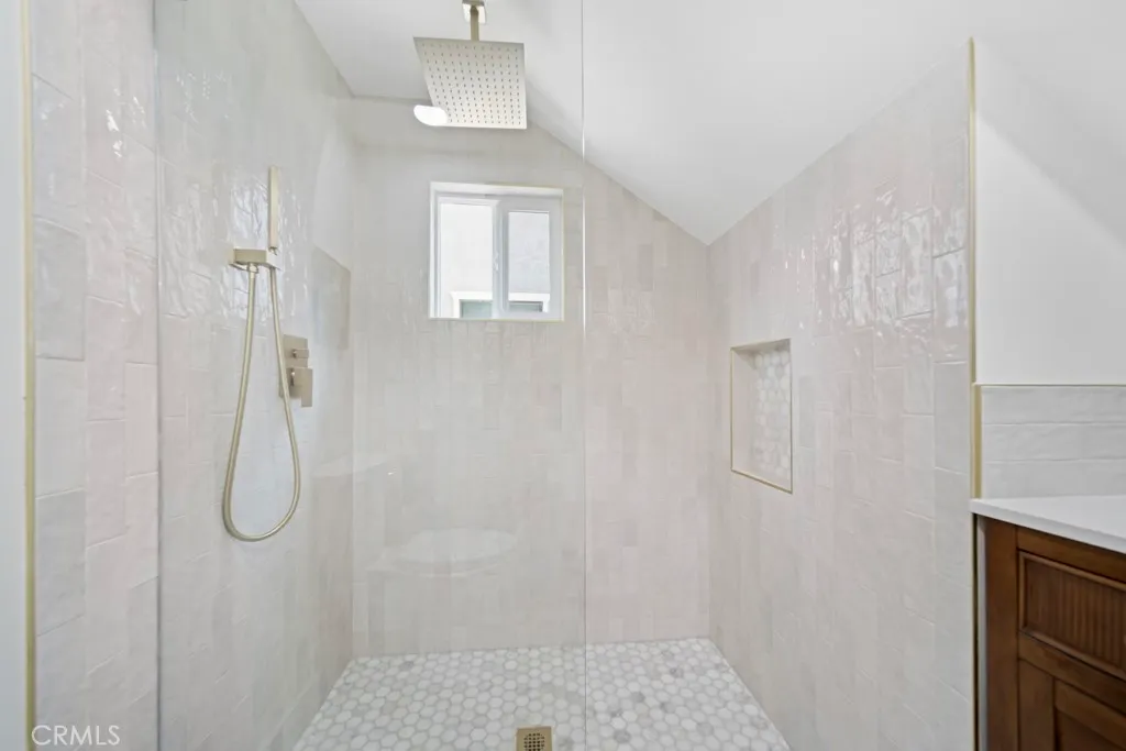 Additional image 70 of 1676 W 24th St, Los Angeles, CA 90007