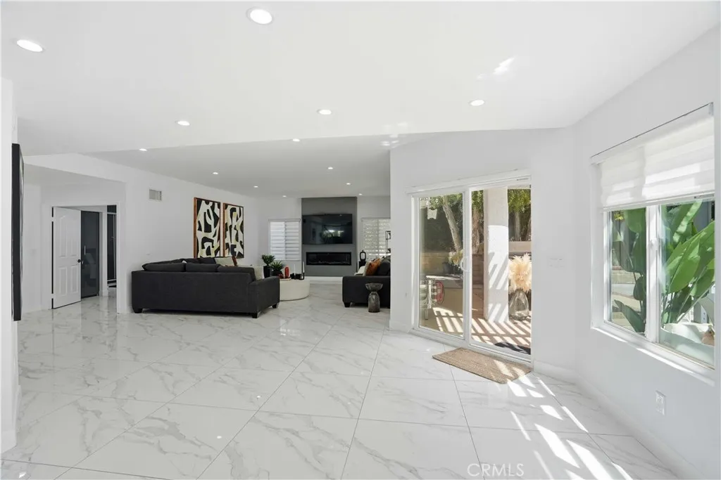 Additional image 73 of 7600 Southby Dr, West Hills, CA 91304