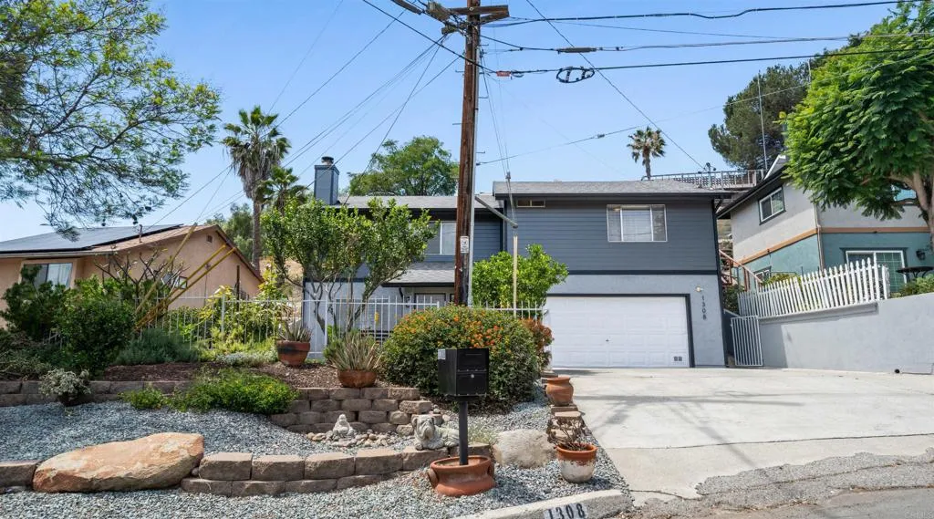 Additional image 2 of 1308 Lincoln Place, San Diego, CA 92114