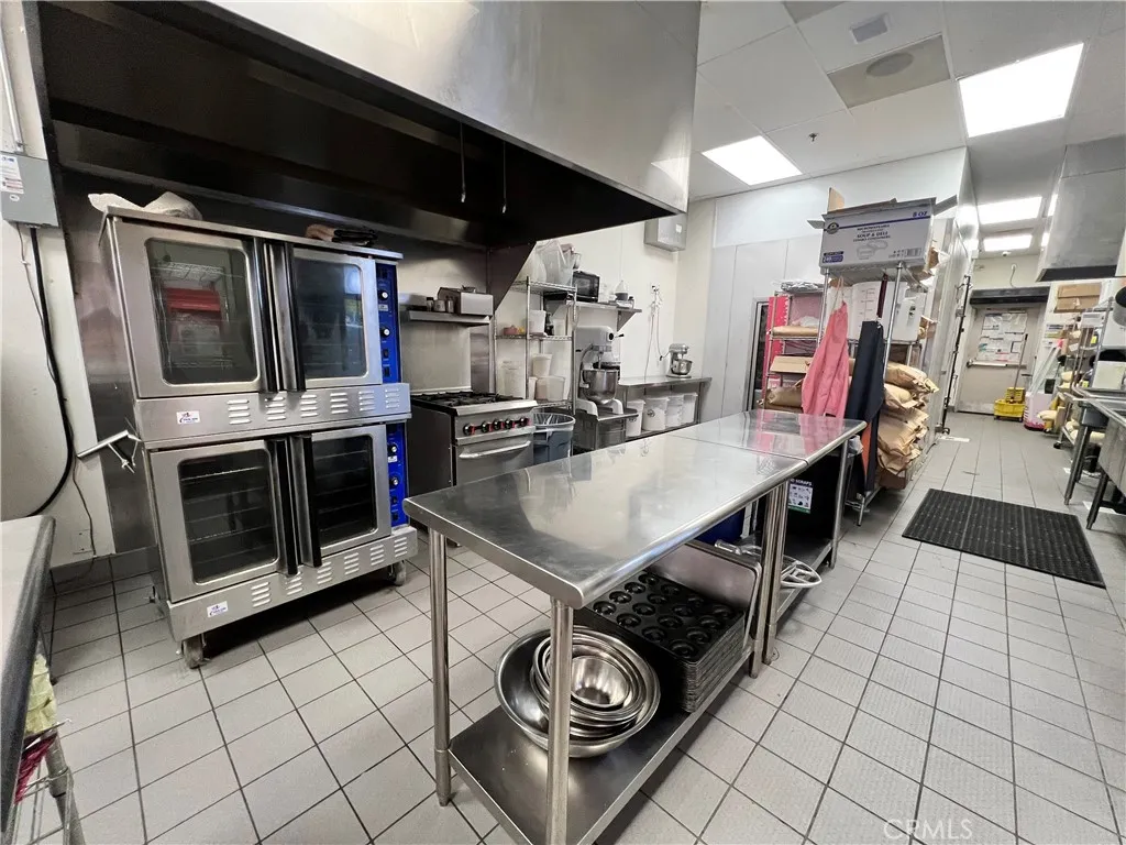 Additional image 32 of 2530 Vista Way Unit F, Oceanside, CA 92054