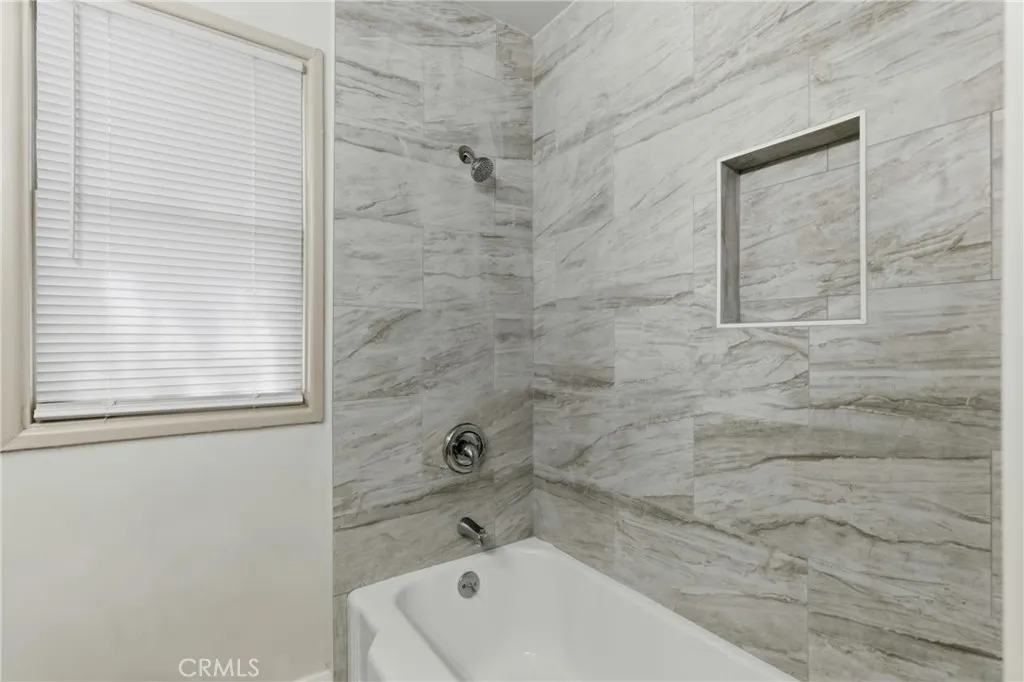 Additional image 24 of 2715 Cedar St, Bakersfield, CA 93301