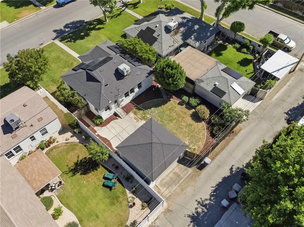 Additional image 92 of 2715 Cedar St, Bakersfield, CA 93301