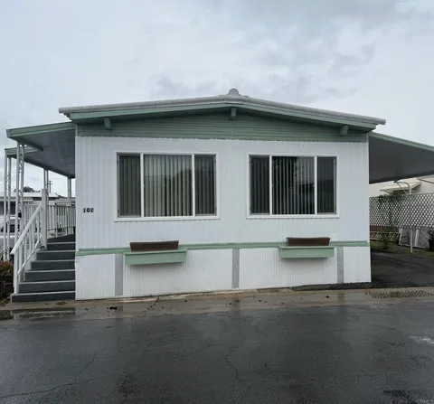 1174 E Main St Spc 102, El Cajon, CA MLS: PTP2501845