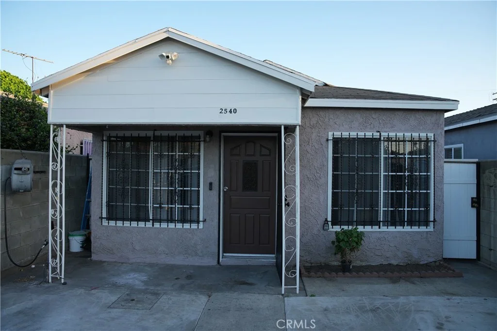 2540 E 127th St, Compton, CA 90222 photo 2