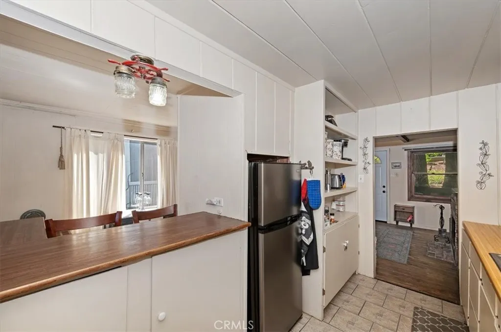 Additional image 16 of 22838 Waters Dr, Crestline, CA 92325