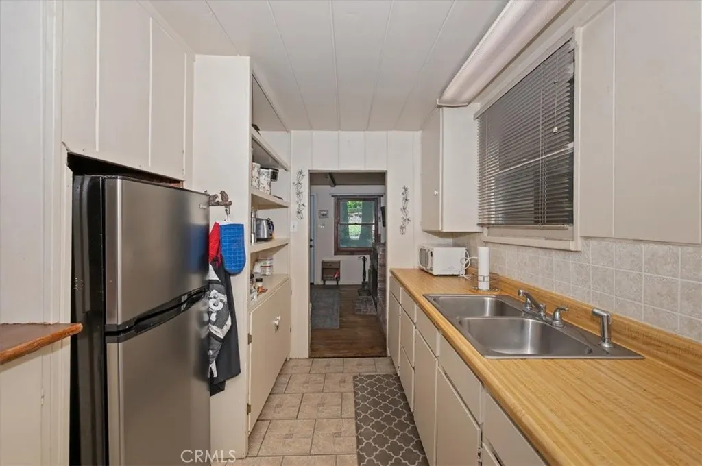 Additional image 15 of 22838 Waters Dr, Crestline, CA 92325