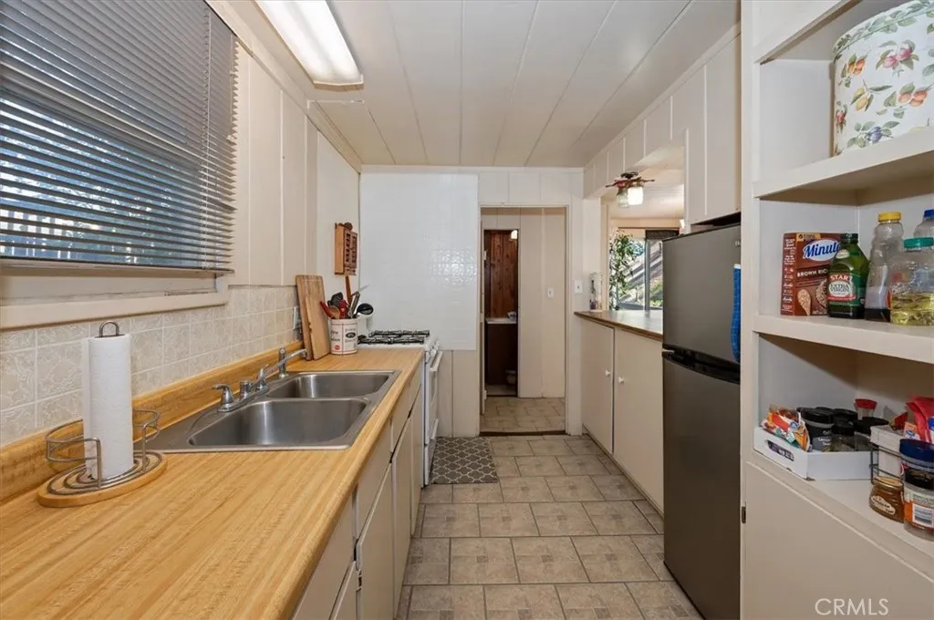 Additional image 37 of 22838 Waters Dr, Crestline, CA 92325