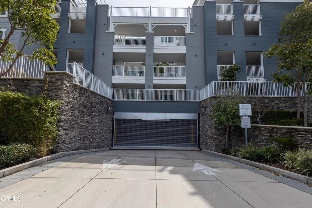 4008 Tradewinds Drive, Oxnard, CA 93035
