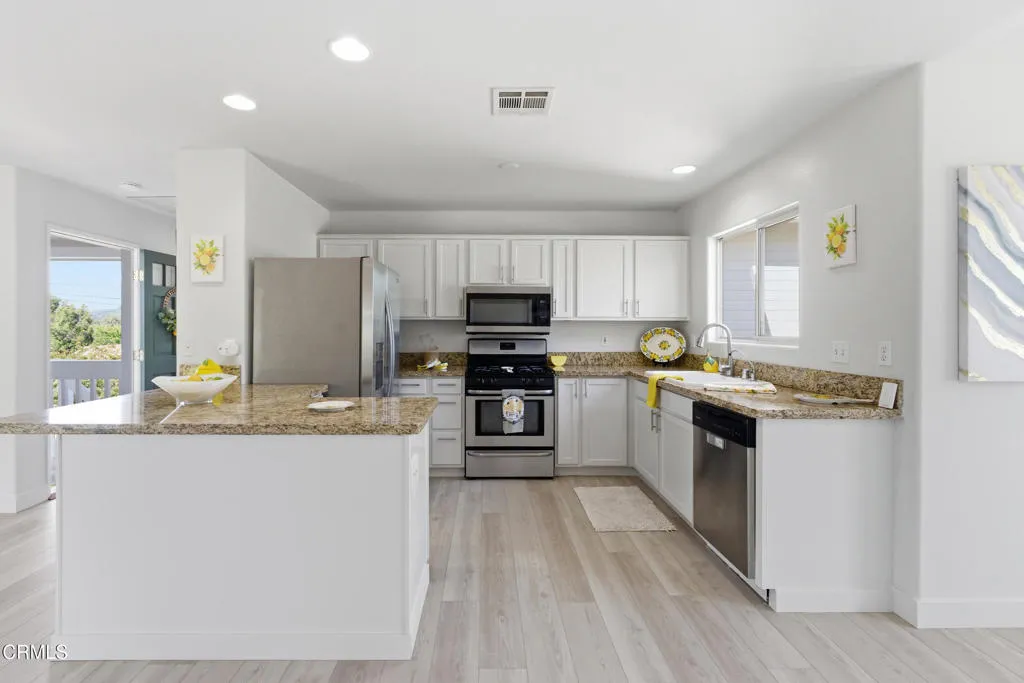 Additional image 45 of 134 Bundren Street, Oak View, CA 93022