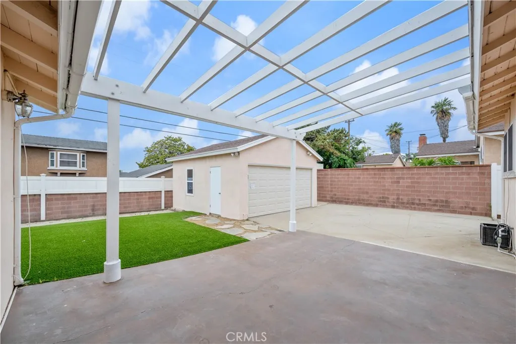 Additional image 70 of 10525 S 4th Avenue, Inglewood, CA 90303