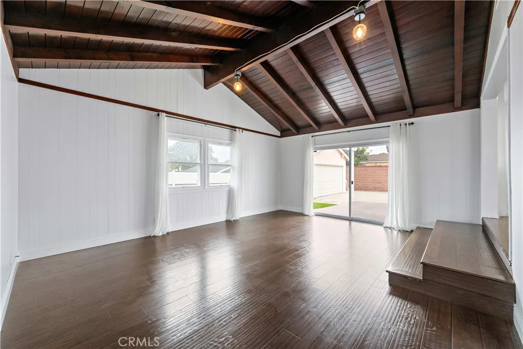 Additional image 9 of 10525 S 4th Avenue, Inglewood, CA 90303