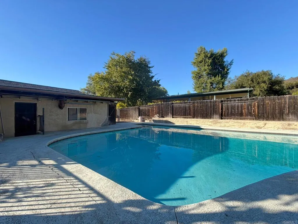 Property image for 9227 Colorama Way, Lakeside, CA 92040