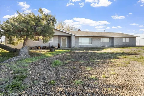 10451 Hyde Street, Le Grand, CA MLS: MC25065724