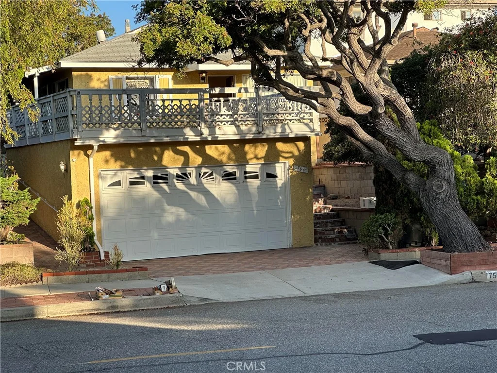 751 S Juanita Avenue, Redondo Beach, CA 90277