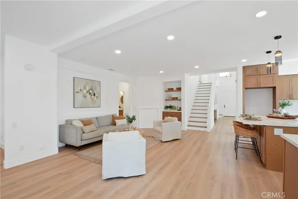 Additional image 44 of 276 Cambria Dr, Carson, CA 90745
