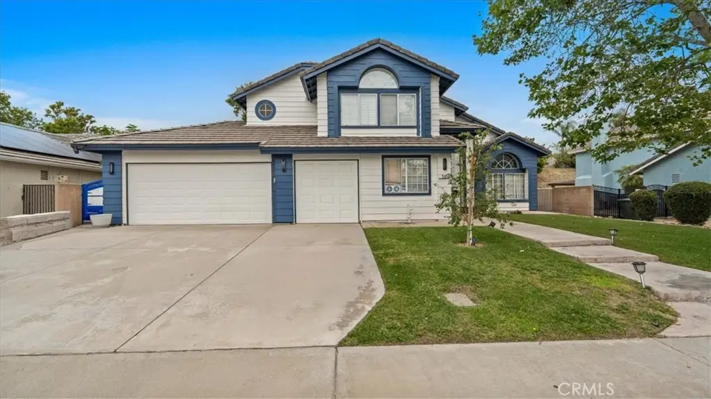 3182 Rosemary Ln