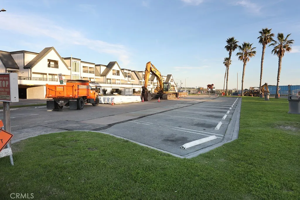 Additional image 88 of 17185 Pacific Coast Hwy, Huntington Beach, CA 92649