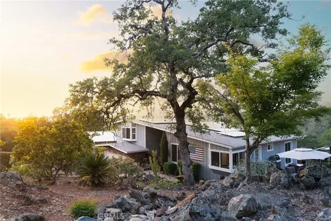 281 Hillcrest Avenue, Oroville, CA MLS: OR25102252
