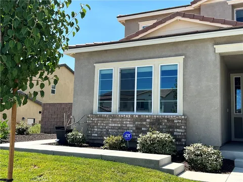 30967 Farmhouse Court, Winchester, CA MLS: SW25087257