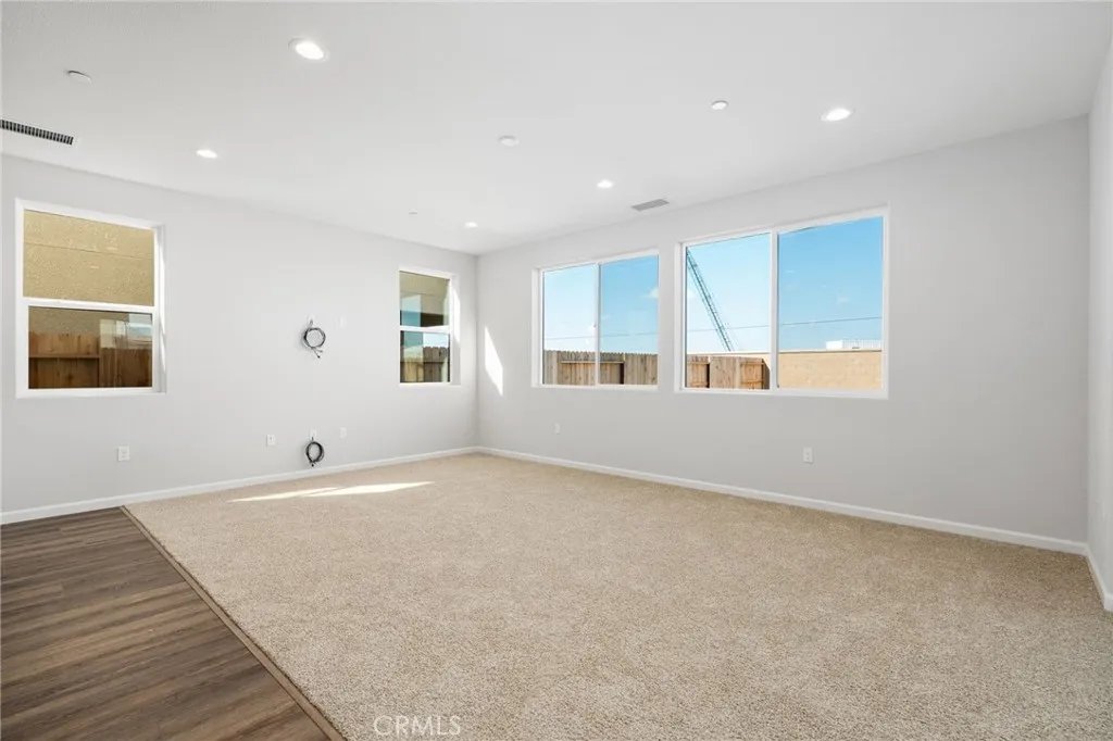 Additional image 13 of 1266 Talus Way S, Madera, CA 93636