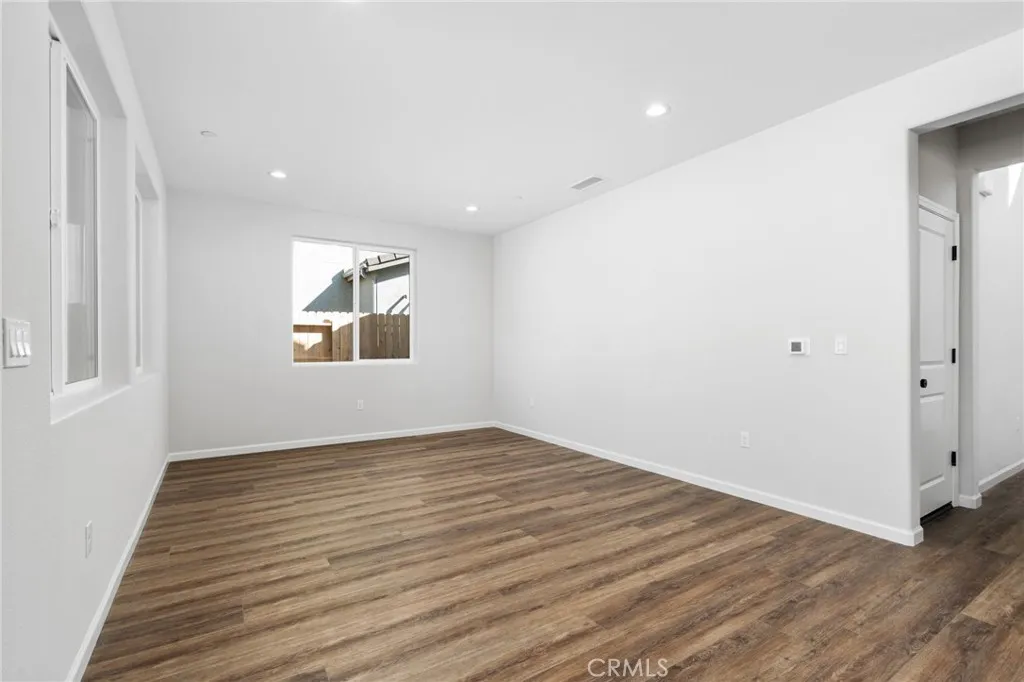 Additional image 10 of 1266 Talus Way S, Madera, CA 93636