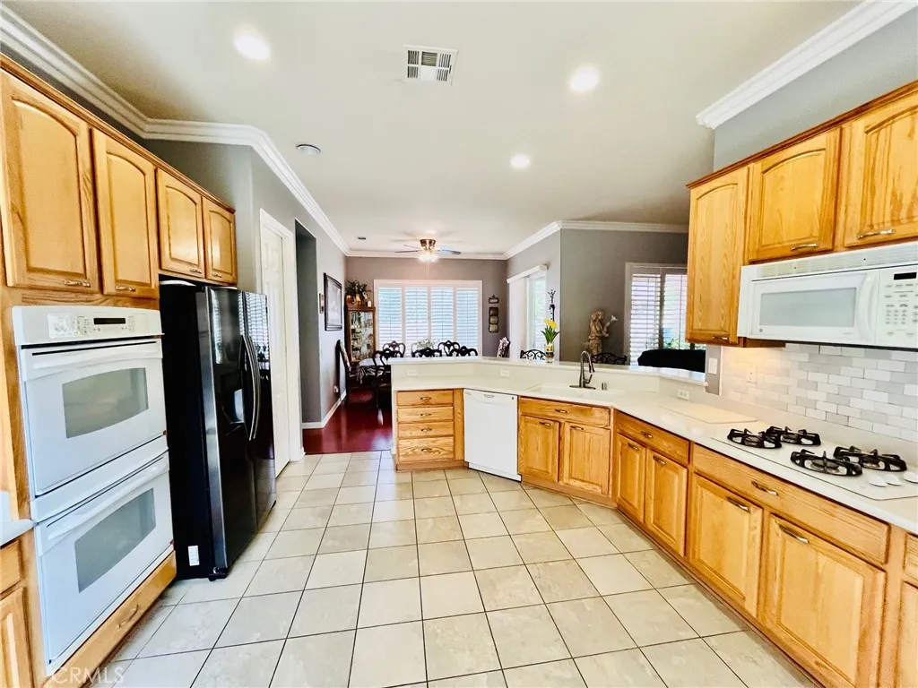 Additional image 10 of 10485 Nobleton Rd., Apple Valley, CA 92308