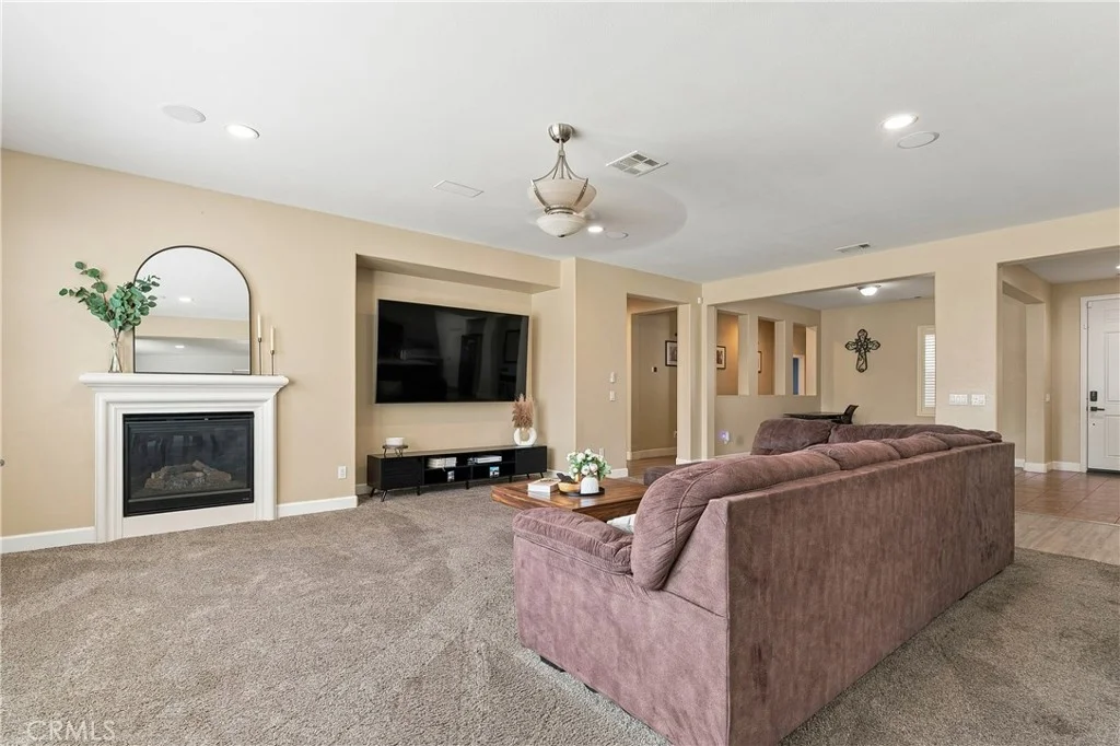 28734 Rustic Glen St, Menifee, CA 92584 photo 5