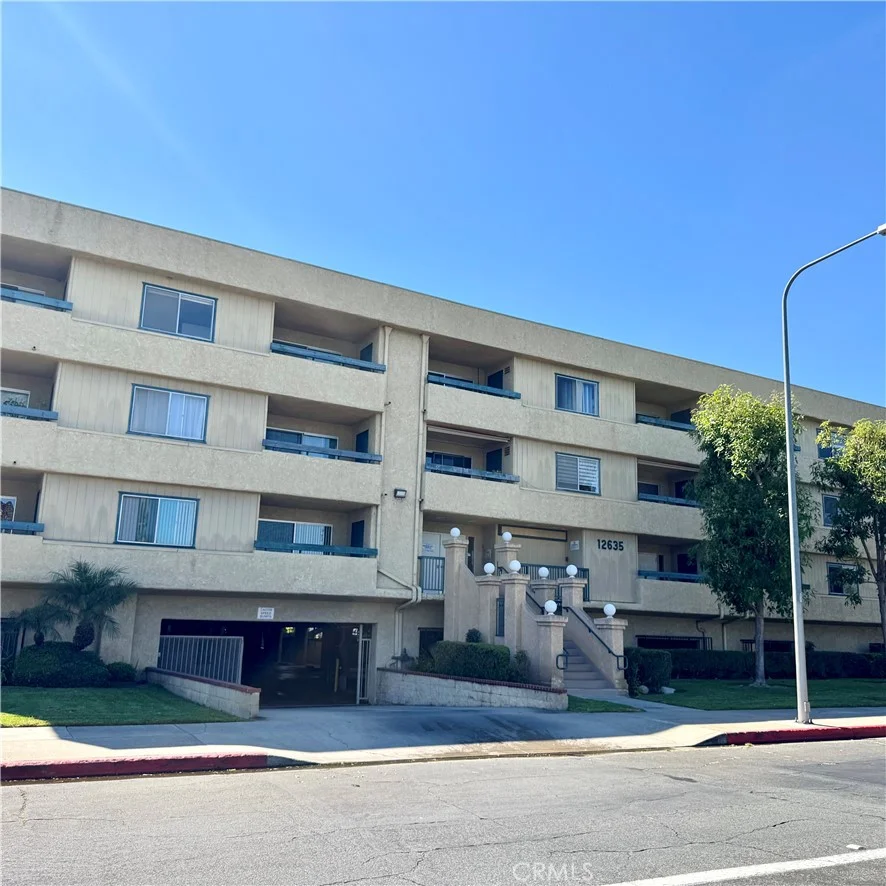 12635 Main St, Garden Grove, CA 92840