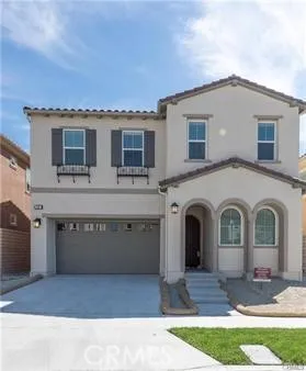 30 Lark, Lake Forest, CA 92630