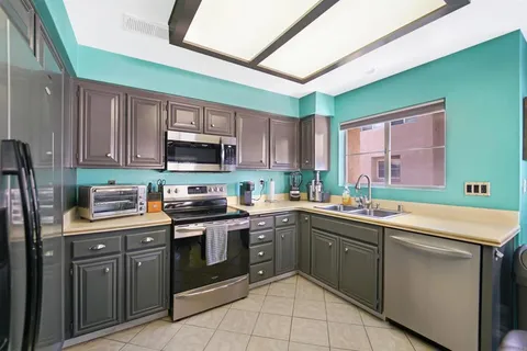 13804 Pinkard Way Unit 38, El Cajon, CA MLS: PTP2404595