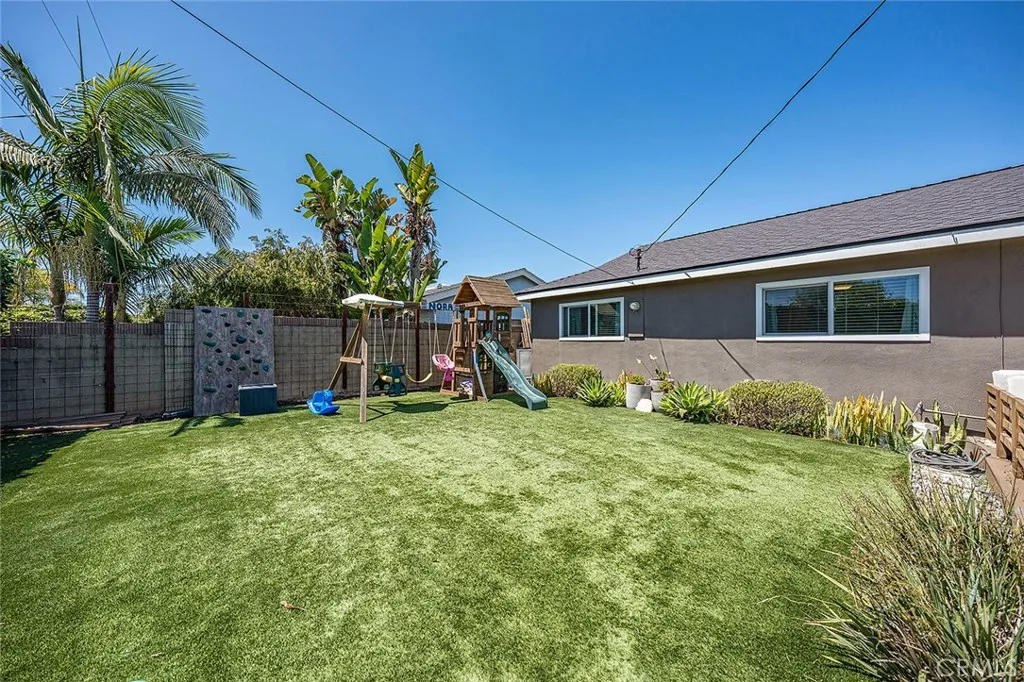 Additional image 65 of 5832 Middlecoff Drive, Huntington Beach, CA 92649
