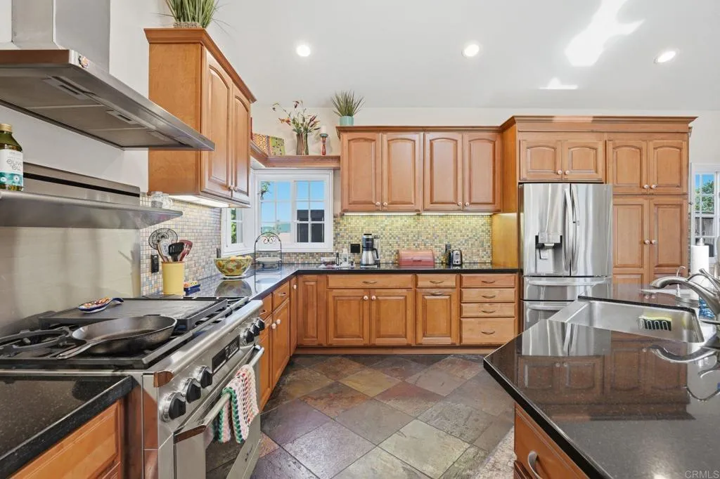 Additional image 39 of 1156 Via Camellia, San Marcos, CA 92069