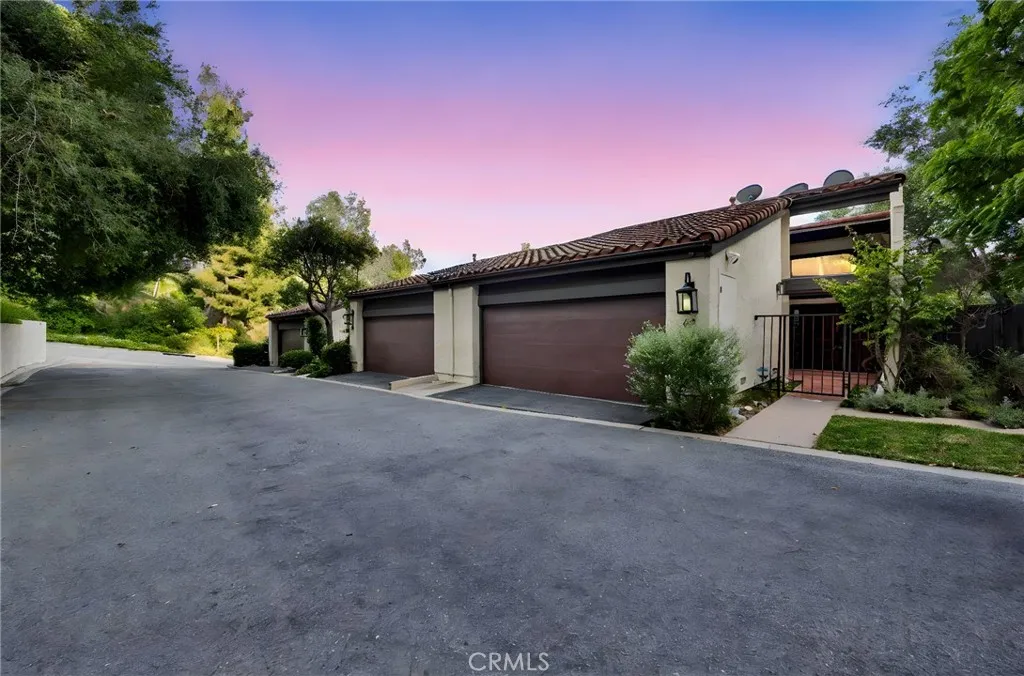 Additional image 44 of 69 Penhill Court, Glendale, CA 91206