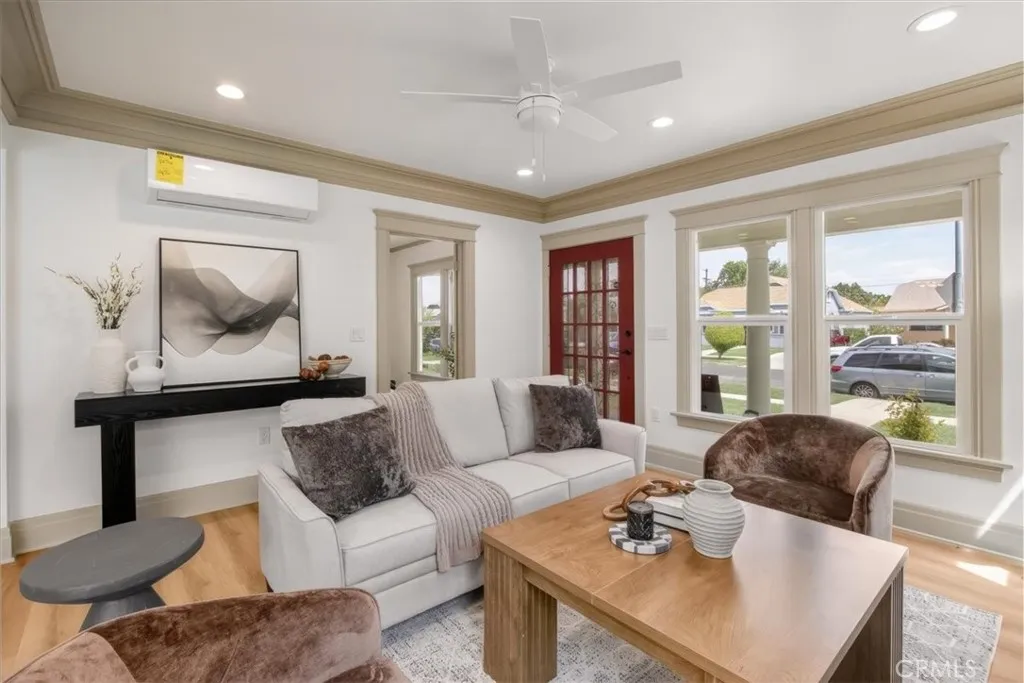 Additional image 13 of 4239 S Raymond Avenue, Los Angeles, CA 90037