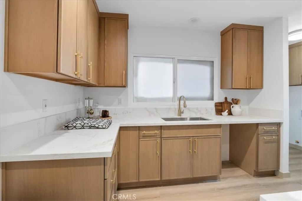 Additional image 22 of 4239 S Raymond Avenue, Los Angeles, CA 90037