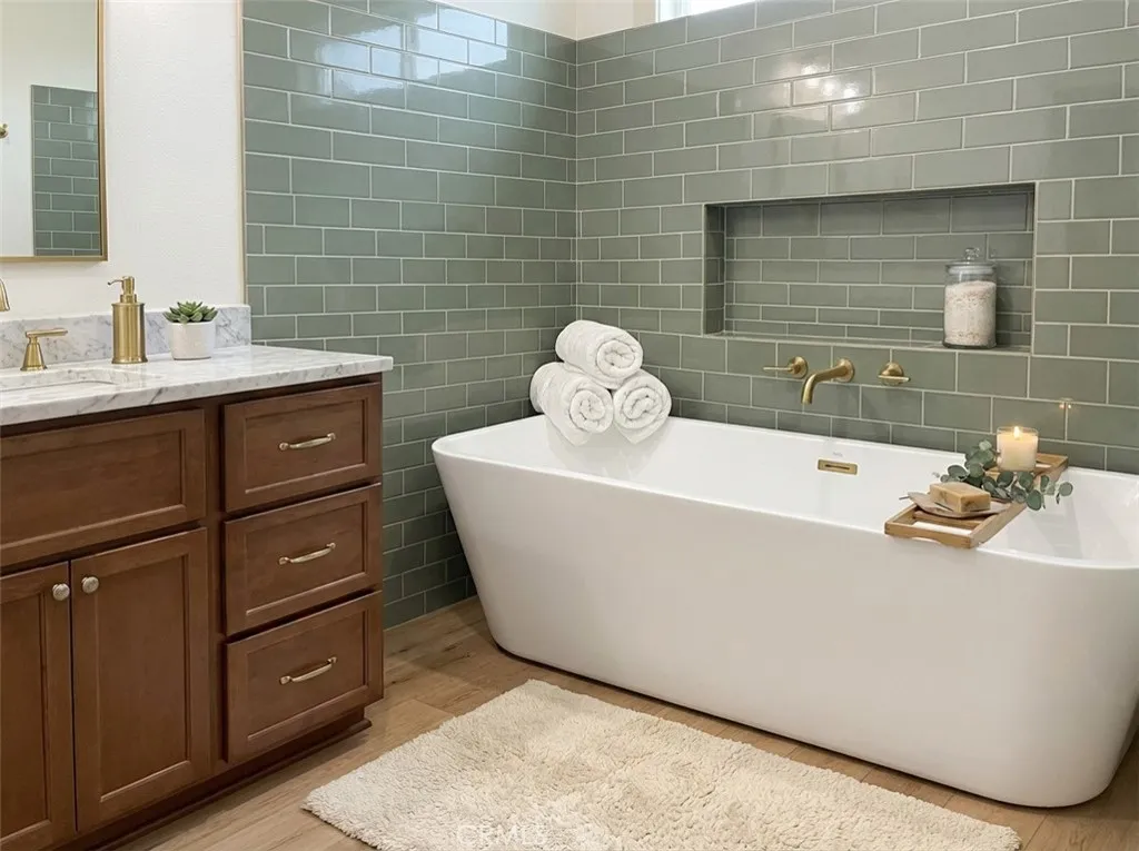 Additional image 111 of 4239 S Raymond Avenue, Los Angeles, CA 90037