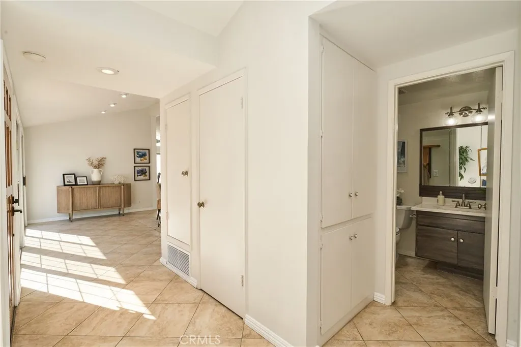 Additional image 80 of 370 Electric Ave, Seal Beach, CA 90740