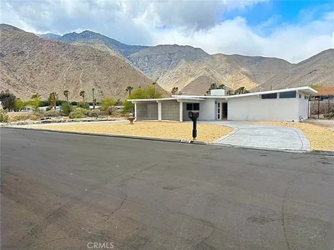 22495 Sierra Drive, Palm Springs, CA MLS: SW25072936