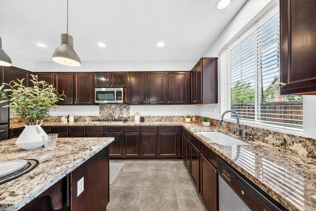 Additional image 52 of 46755 Peach Tree Street, Temecula, CA 92592