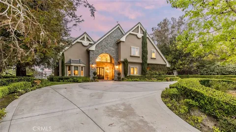 27796 Somerset Lane, San Juan Capistrano, CA MLS: OC25086564