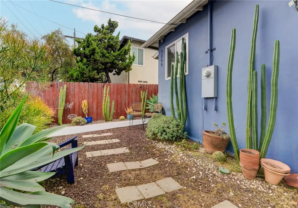 Additional image 52 of 3255 Menlo Ave, San Diego, CA 92105