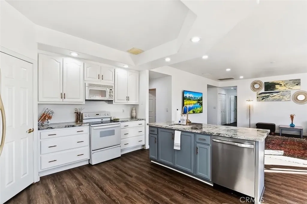 Additional image 11 of 66900 Mission Lakes Blvd, Desert Hot Springs, CA 92240