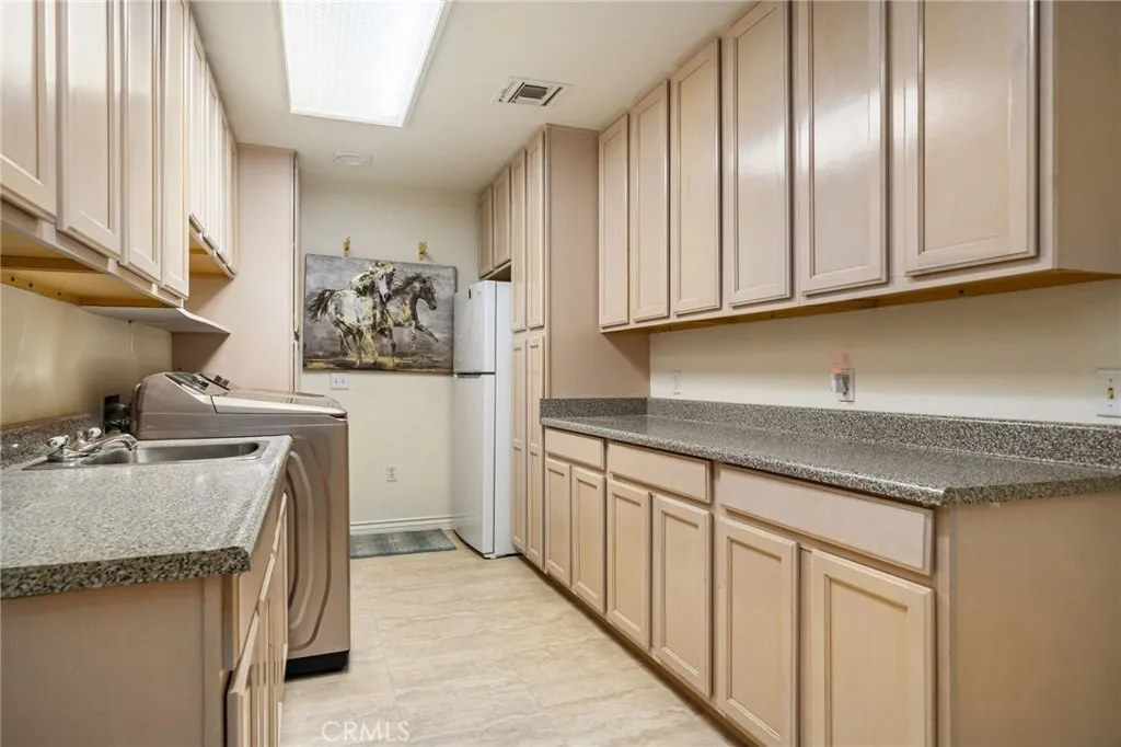 Additional image 11 of 120 Old Ranch Rd, Palm Desert, CA 92211
