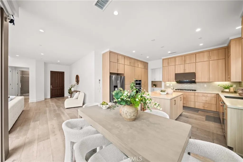 Additional image 11 of 111 Donati, Irvine, CA 92602