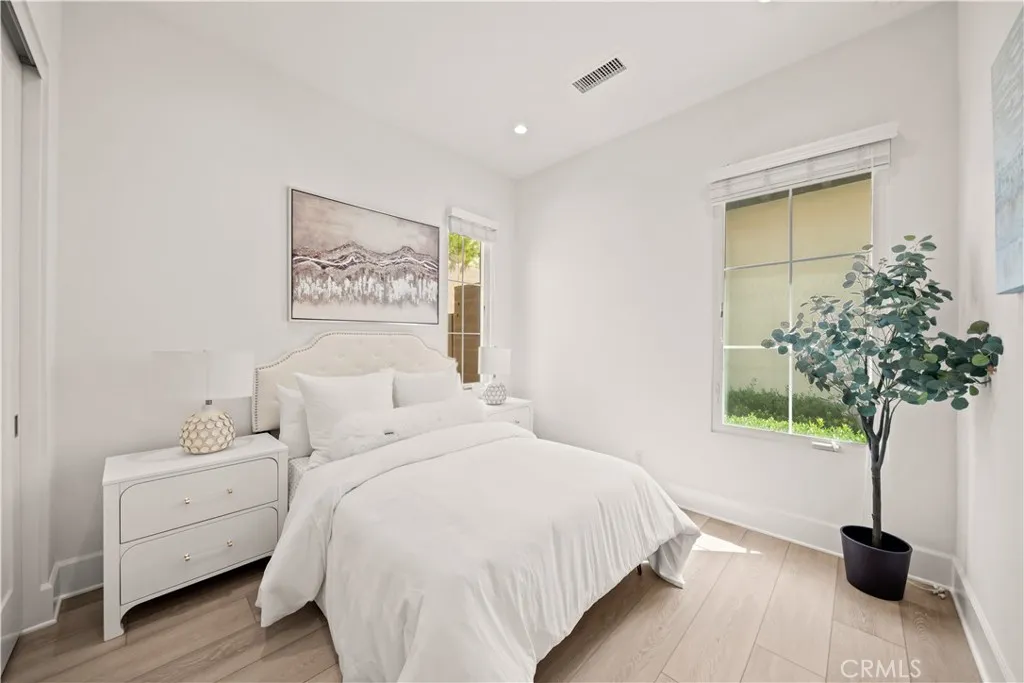 Additional image 16 of 111 Donati, Irvine, CA 92602