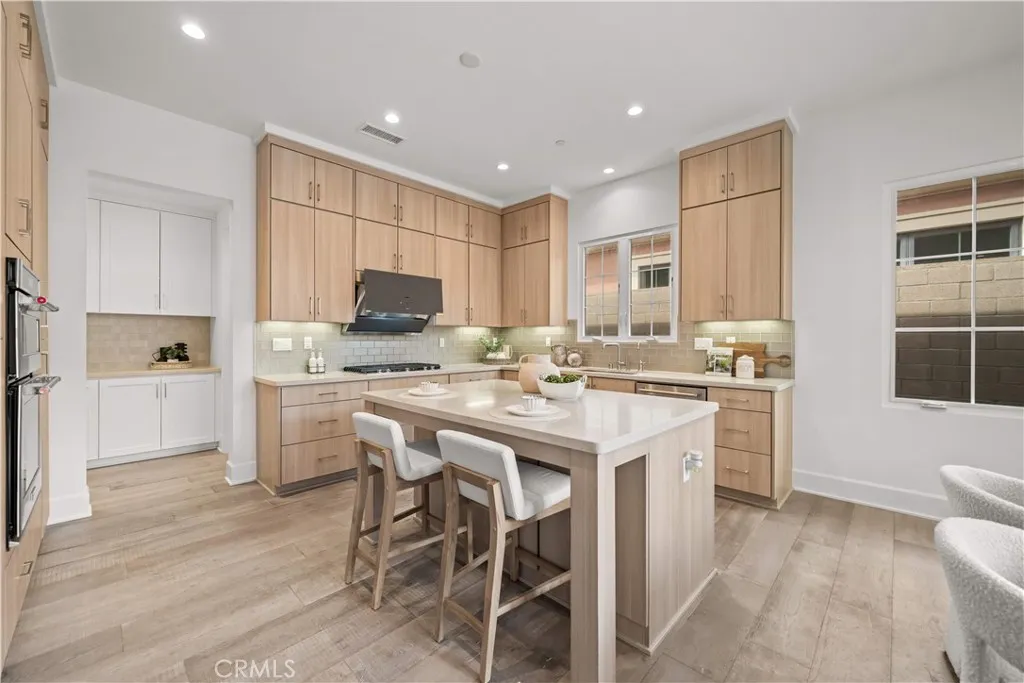 Additional image 7 of 111 Donati, Irvine, CA 92602