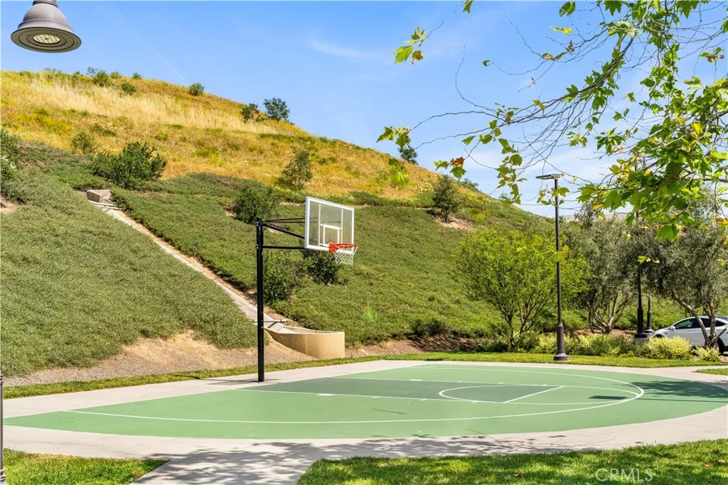 Additional image 71 of 111 Donati, Irvine, CA 92602