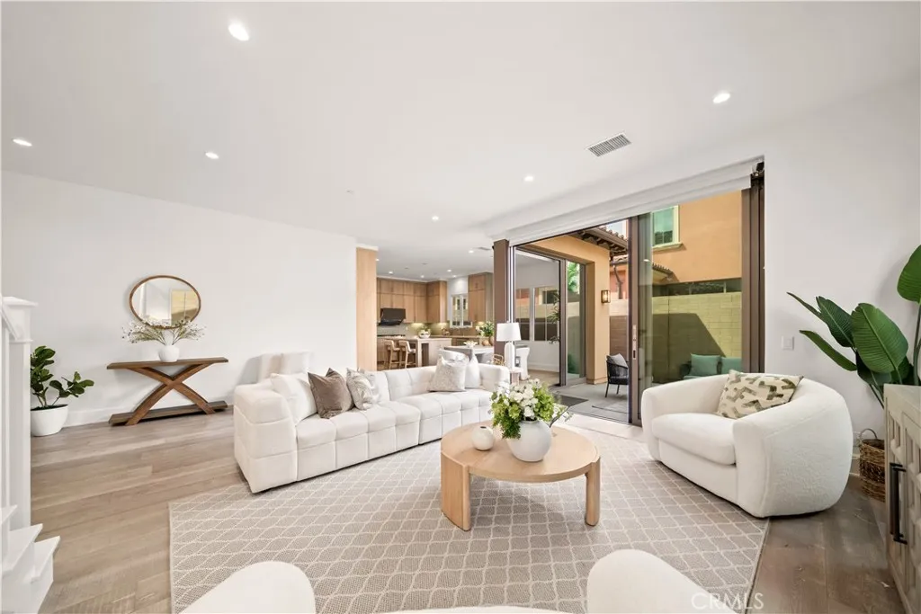 Additional image 78 of 111 Donati, Irvine, CA 92602