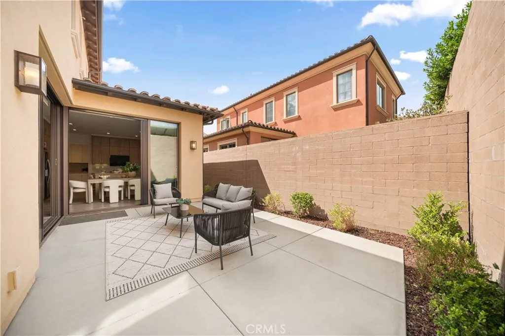 Additional image 110 of 111 Donati, Irvine, CA 92602